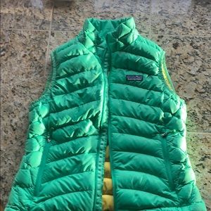 Patagonia Small Women’s Puffer Vest